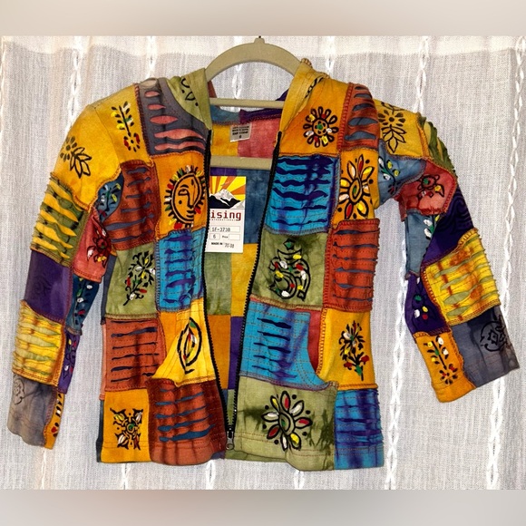NWTs Rising International, patchwork, hooded sweatshirt. Zip up w/pockets. Sz. 6 - Picture 7 of 10